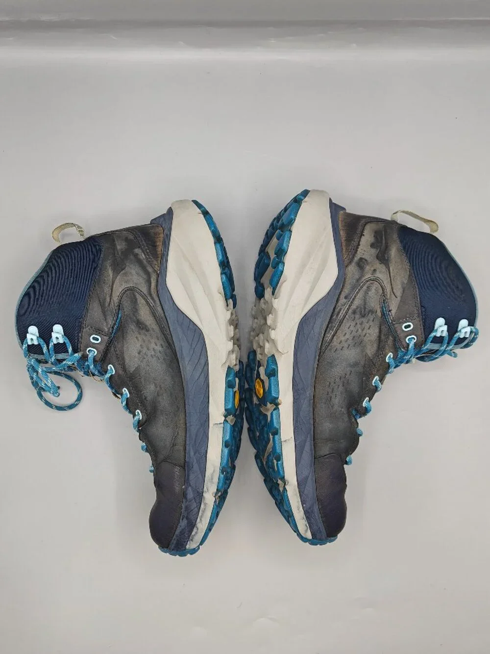 HOKA ONE ONE KAHA GTX HIKING BOOTS Blue WOMEN'S SZ 10 US Pre-Owned